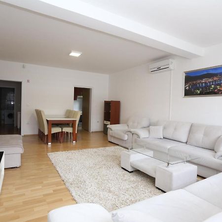 Apartmani Pejton Ilidza Sarajevo Esterno foto