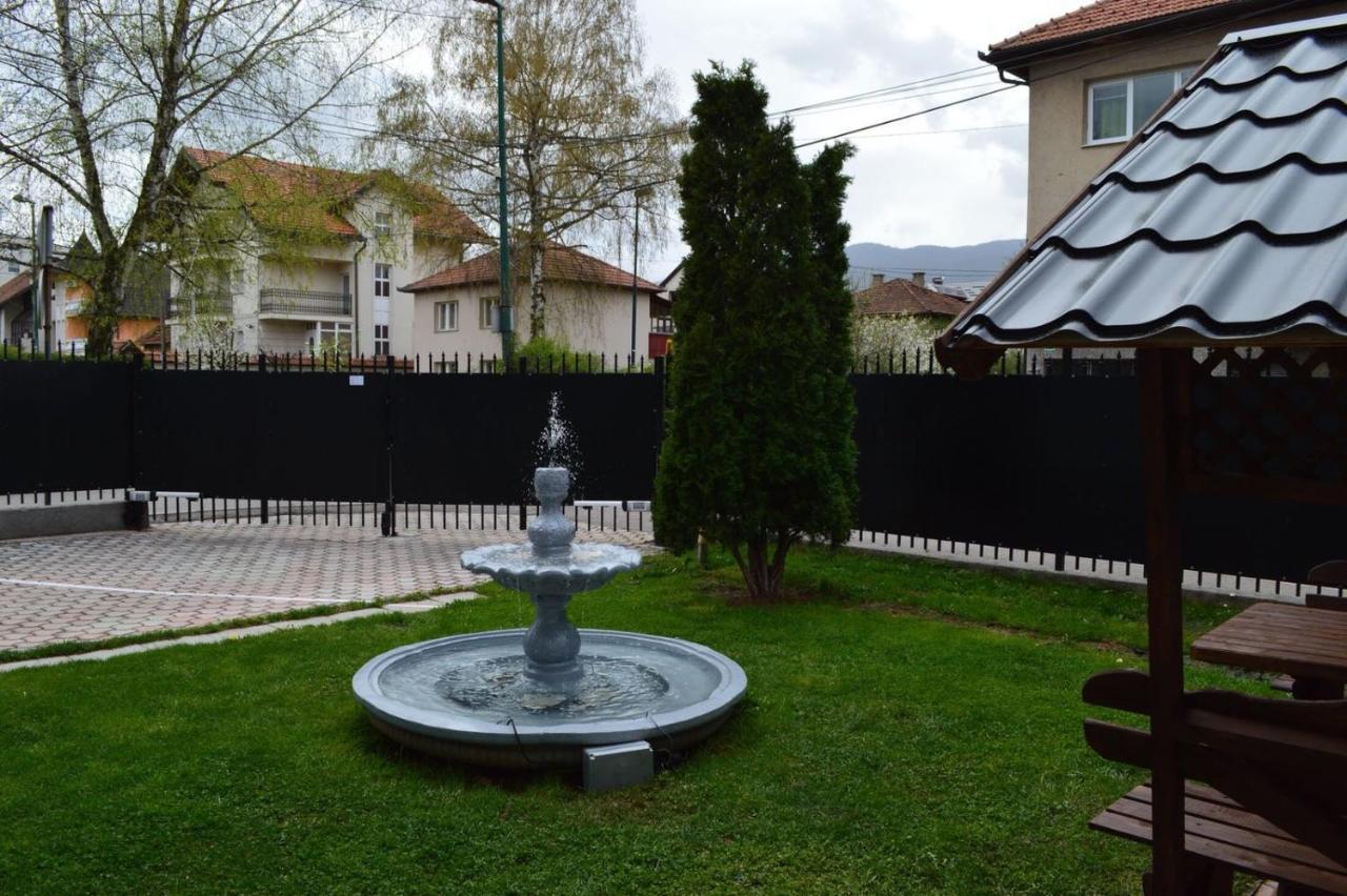 Apartmani Pejton Ilidza Sarajevo Esterno foto