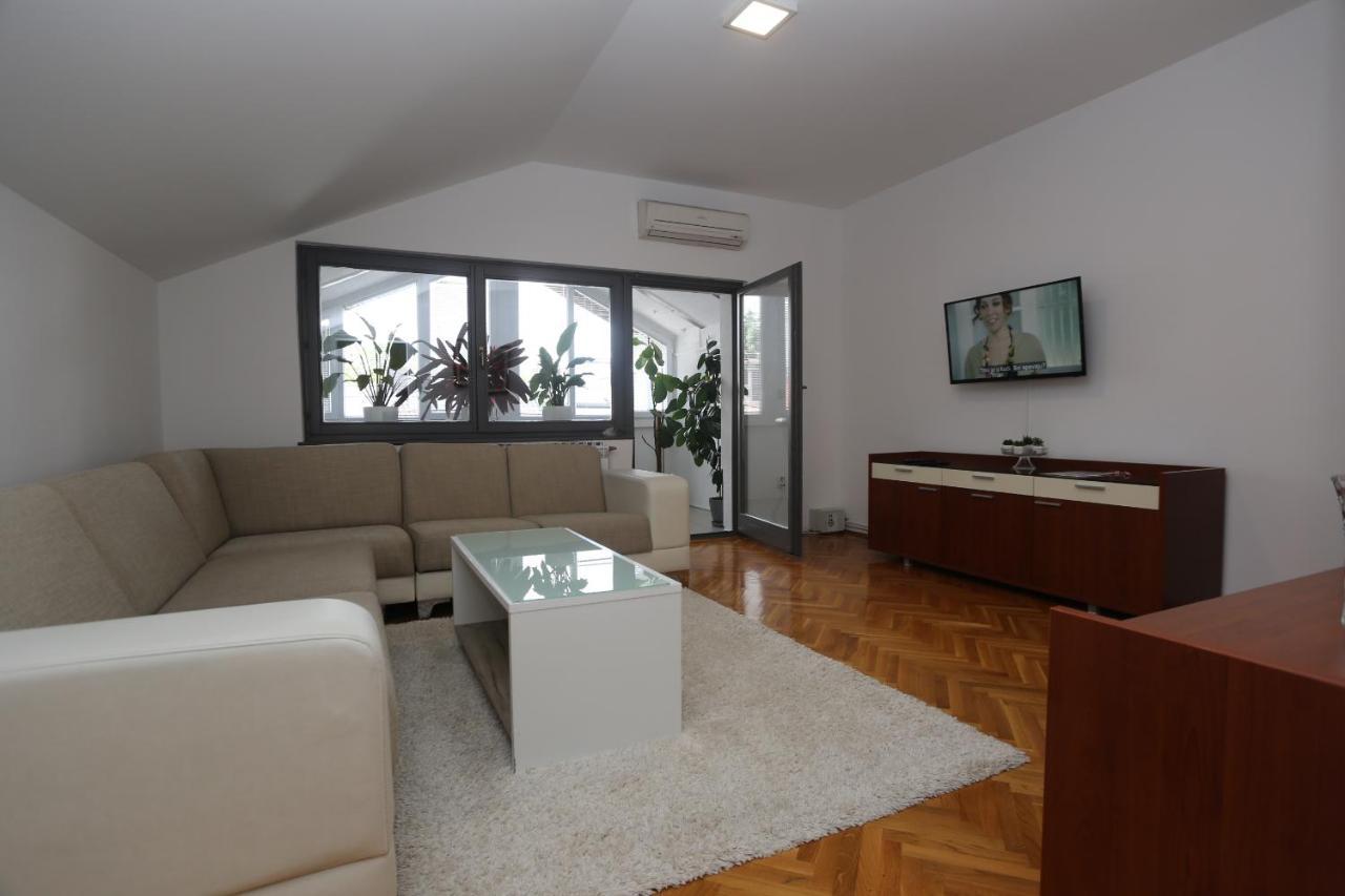 Apartmani Pejton Ilidza Sarajevo Esterno foto