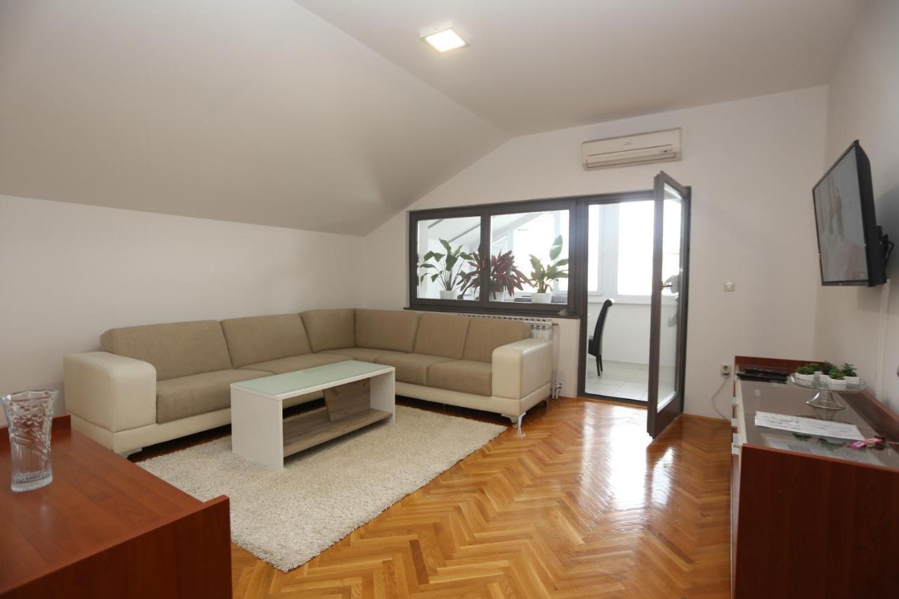 Apartmani Pejton Ilidza Sarajevo Esterno foto