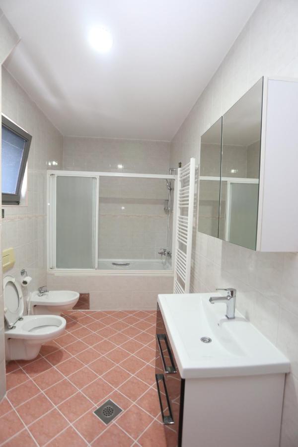 Apartmani Pejton Ilidza Sarajevo Esterno foto