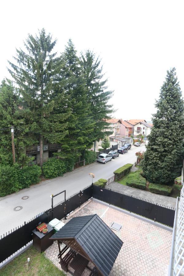 Apartmani Pejton Ilidza Sarajevo Esterno foto